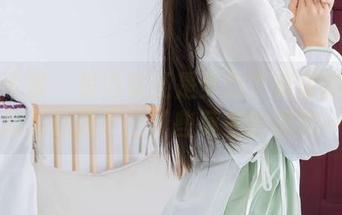 物恋传媒 – 是内衣还是梦想？菜菜的私拍图集让我产生了些莫名的遐想…
