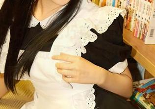 那些关于白莉爱吃巧克力的小舞定制作品，明明都在说故事，但我却偏偏只想盯着她…