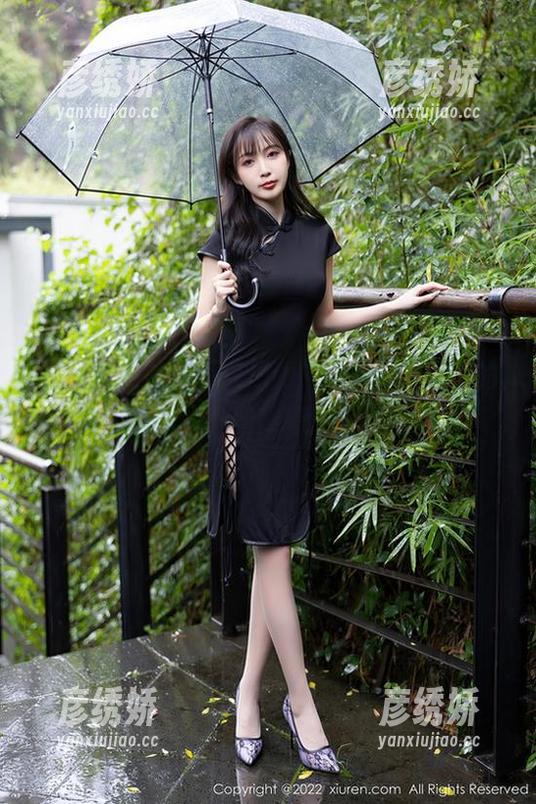 秀人网-史雨姐姐 秀人网 - 美脚不仅是脚,还是史雨姐姐的艺术——图库精选解读!
