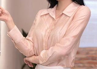 秀人网 – 福利图集：叶梦轩颠覆你对职业装的想象，职场女神非她莫属！