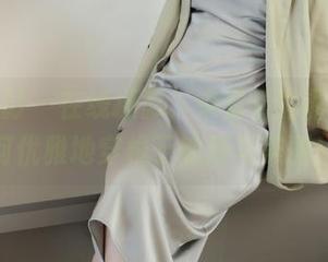 绮梦摄影 – 在线摄影，来看看露露护士如何优雅地穿梭于健康与美丽！