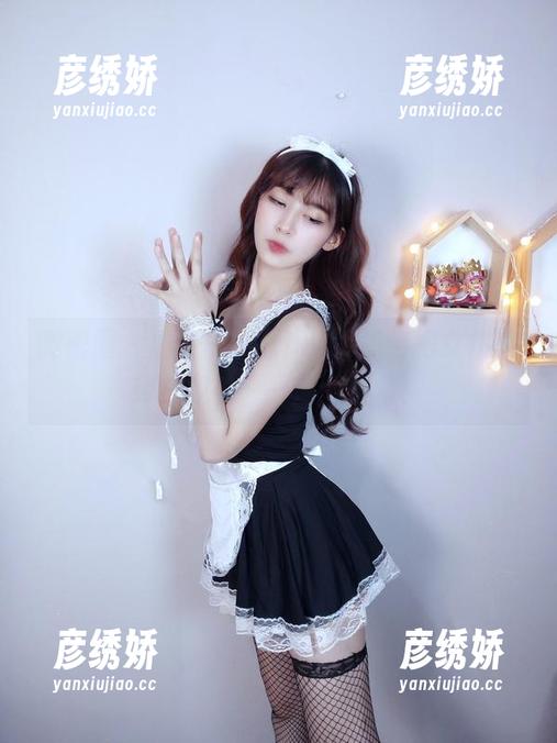 微密圈 - 看看羊小雪juvia如何把女仆演绎成舰长——原图合集！