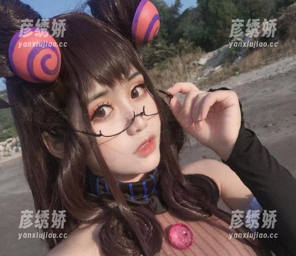 芊川一笑MNK 我说,芊川一笑MNK,这恶魔姐姐的原图也太大胆了吧,免费拿走不谢!