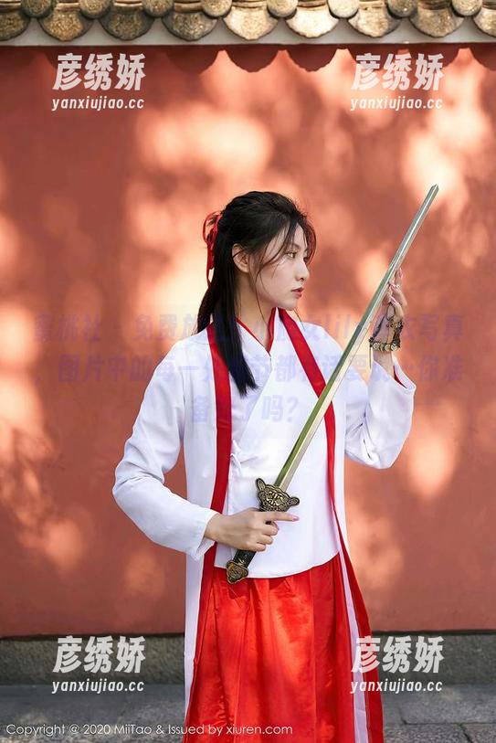 蜜桃社-小魔女lily 蜜桃社 - 免费放送!小魔女lily睡衣写真,图片中的每一处细节都有话要说…你准备好了吗?