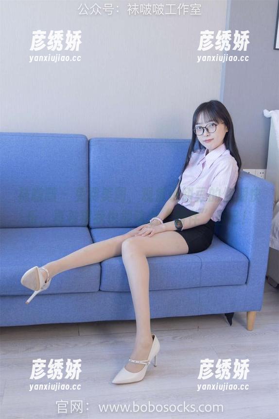 袜啵啵-小甜豆 袜啵啵 - 免费美图,观赏小甜豆的假期快乐,真希望我也能这么“陪伴”自己!