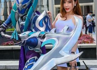 魔镜街拍：一条粉色短裙，一双可爱心，高清资源里小姐姐的日常就是这种甜！